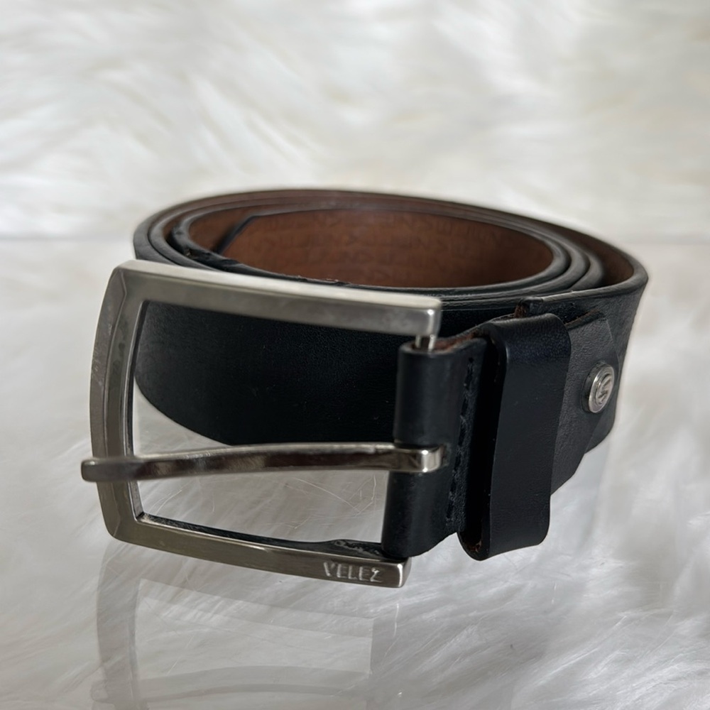 Velez Mens 38” Brown Leather silver buckle Belt with logo